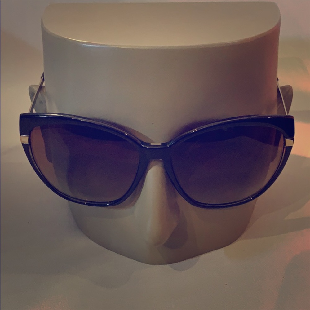 Women’s Vonzipper Sunglasses - Picture 1 of 7